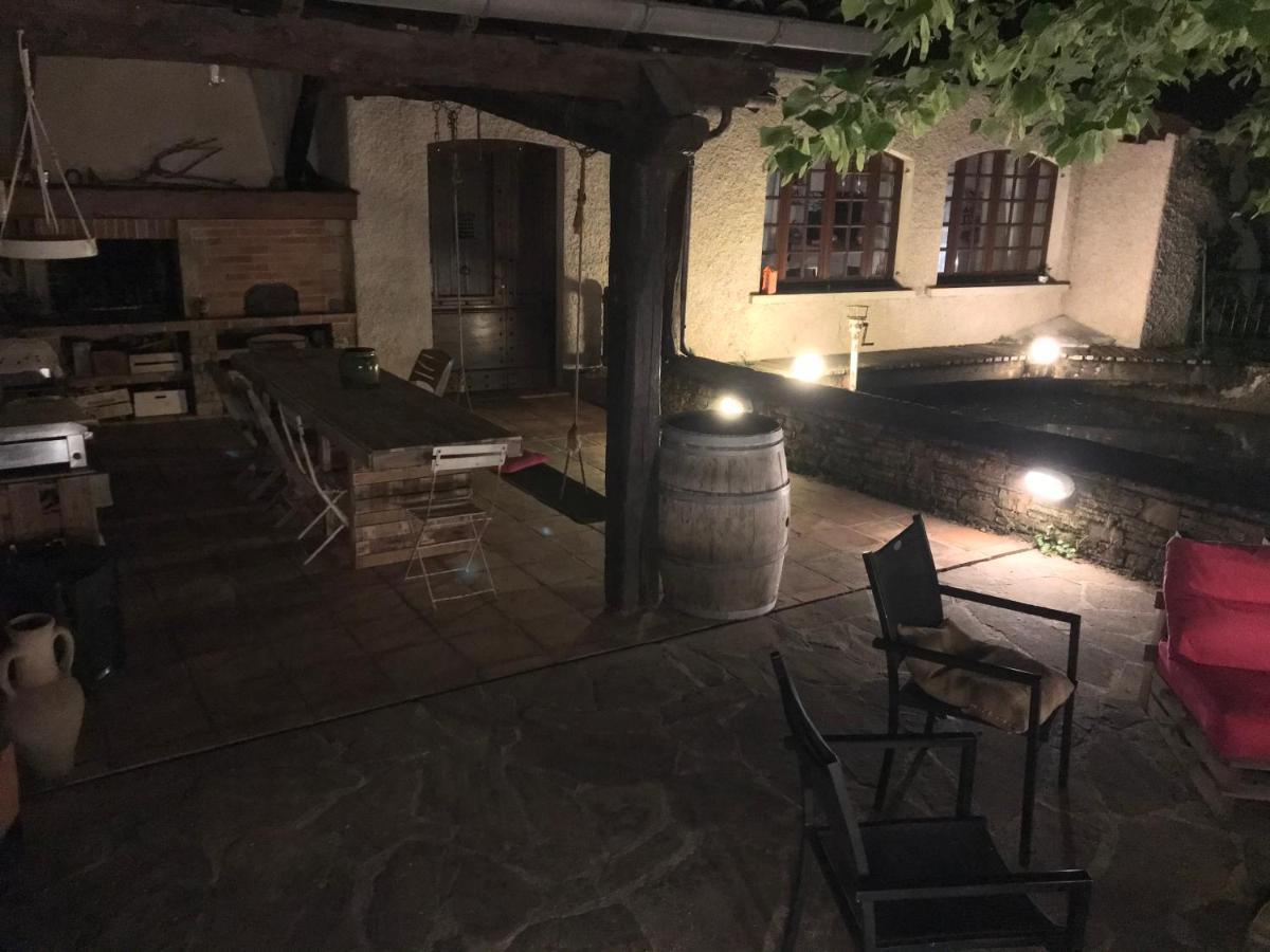Bed and Breakfast Domaine Du Moulin Mouzieys-Teulet Exterior foto
